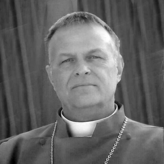 Bishop RJ | Bishop Robert